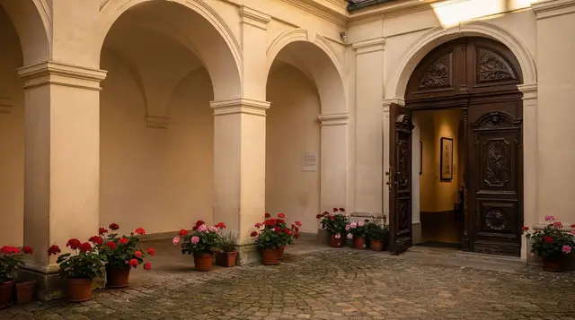 Archdiocesan Museum Kraków: sacred art and John Paul II connection — Guide to the Archdiocesan Museum on ul. Kanonicza in Kraków: medieval sacred art