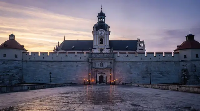 Częstochowa and the Black Madonna: day trip from Kraków — Plan a day trip from Kraków to Częstochowa and the Jasna Góra Monastery — distan