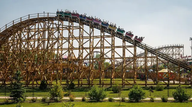 Energylandia day trip from Kraków: Poland's biggest theme park guide — Complete guide to Energylandia from Kraków — roller coasters, rides, Zadra woode
