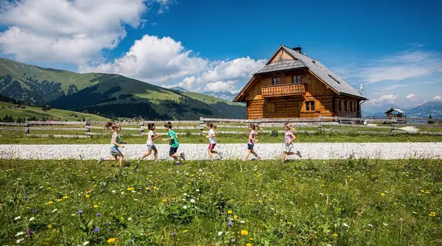 Family-friendly day trips from Kraków: the best options compared — Compare the best family day trips from Kraków: Wieliczka, Energylandia, Ojców, Z
