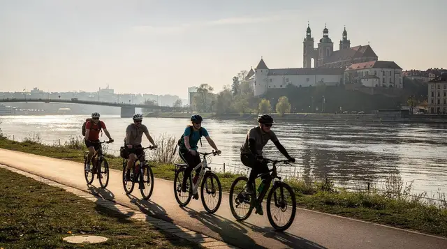 Bike tours in Kraków: routes, e-bikes, and what to know — Complete guide to cycling tours in Kraków — Old Town, Kazimierz, e-bike options,
