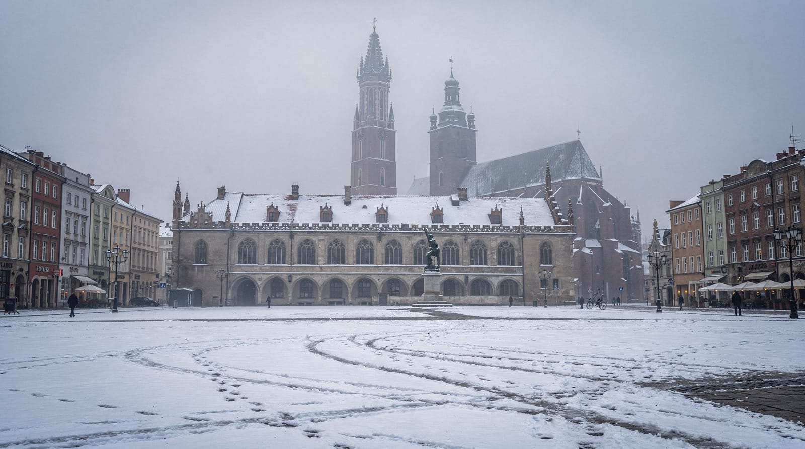 Kraków in winter: what to expect and how to plan your visit