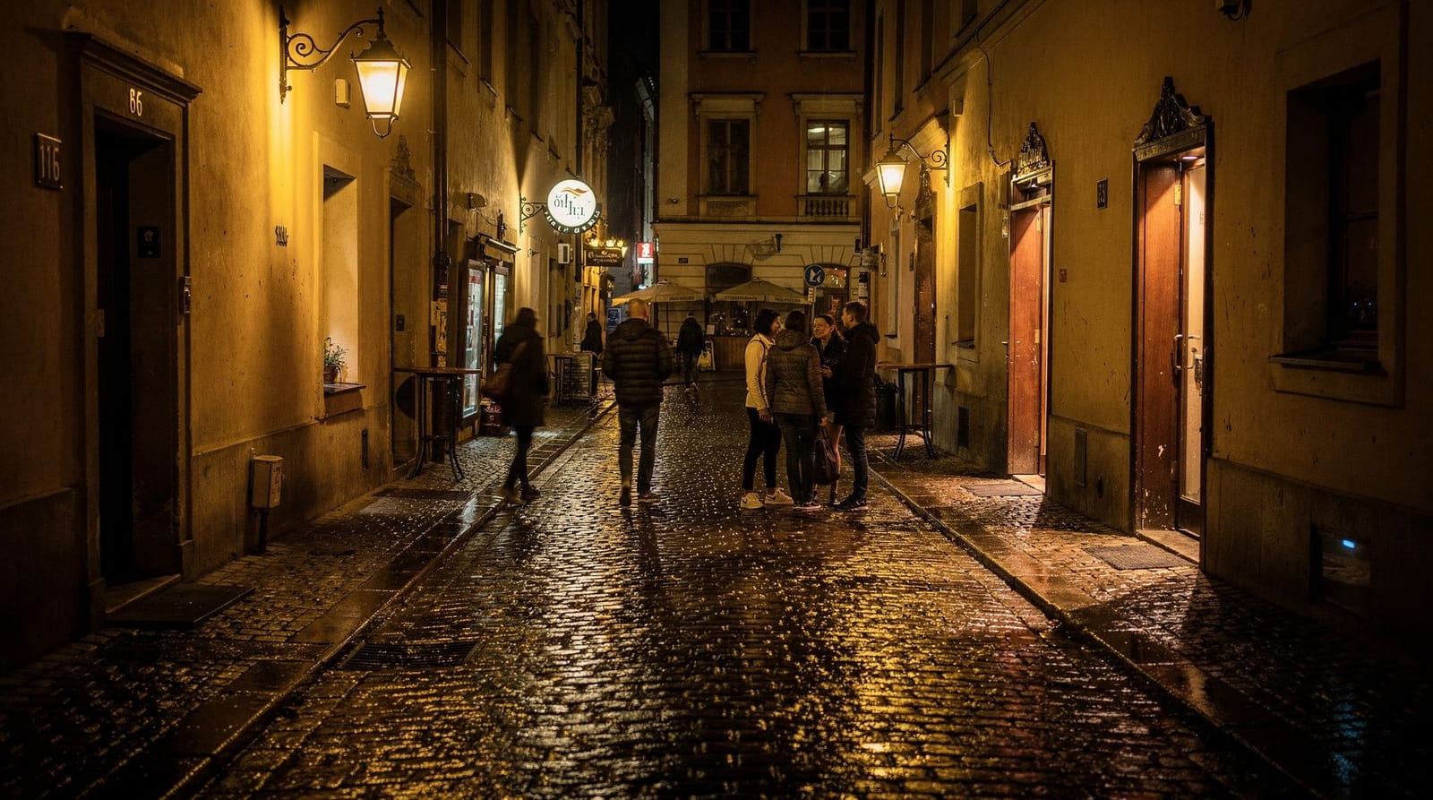 Krakow nightlife guide: bars, clubs and the real scene