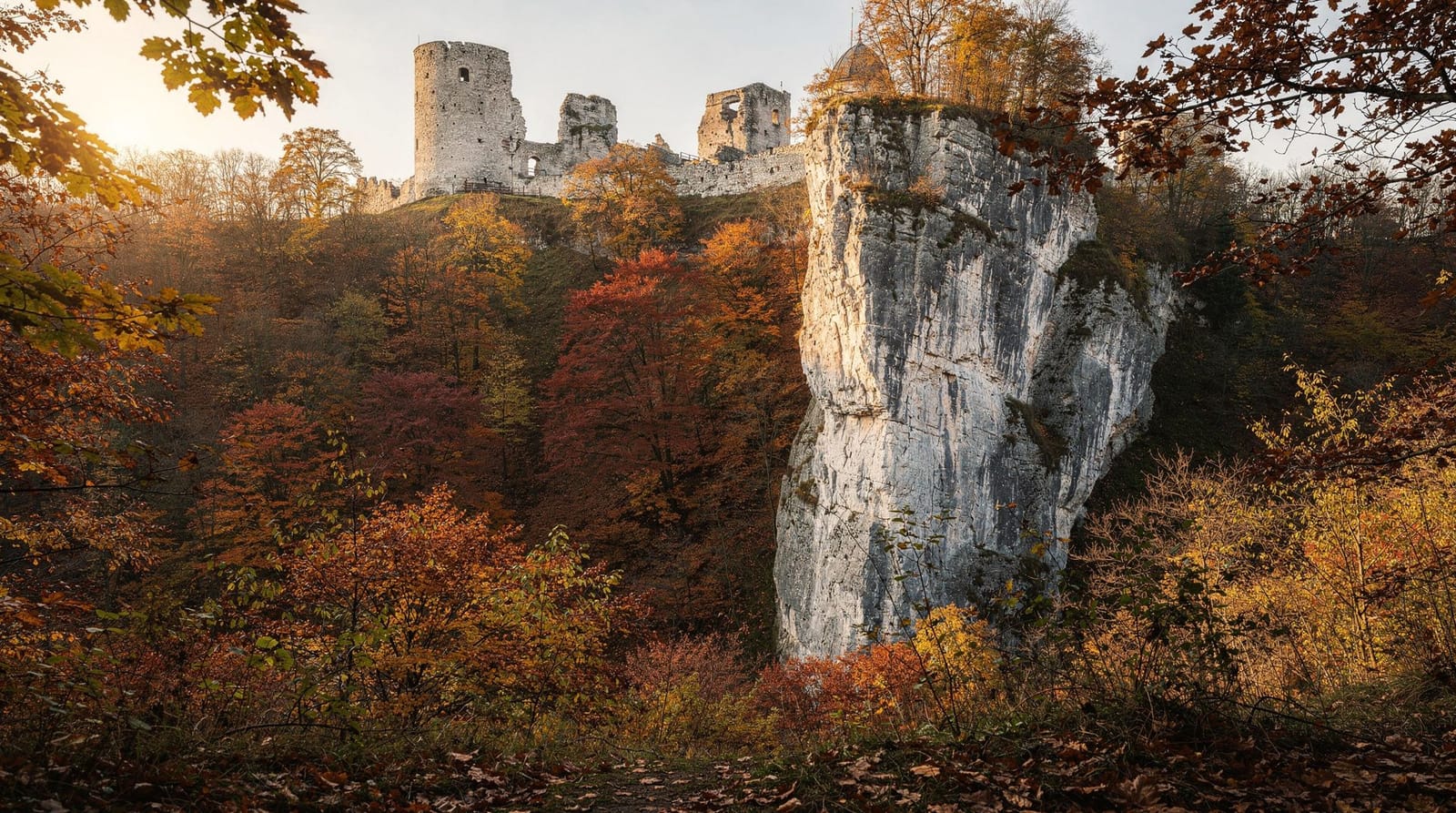 Ojców National Park day trip from Kraków: hiking, caves, and castles