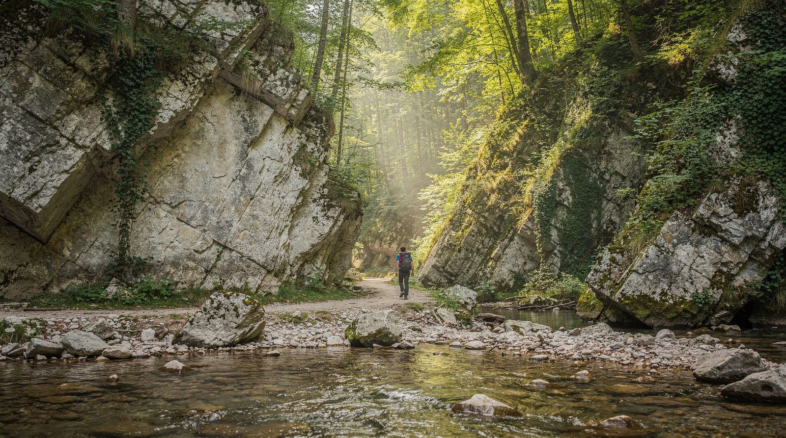 Ojców National Park hiking guide: caves, castles and trails from Kraków
